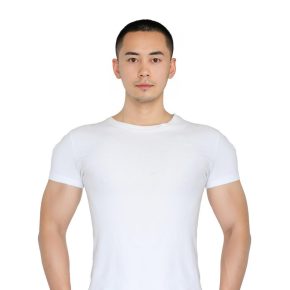 董坤 北京 31岁 180cm 65kg