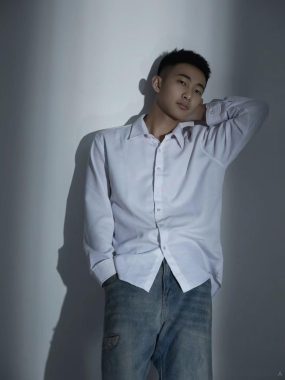 闫德帅 北京 32岁 178cm 75kg