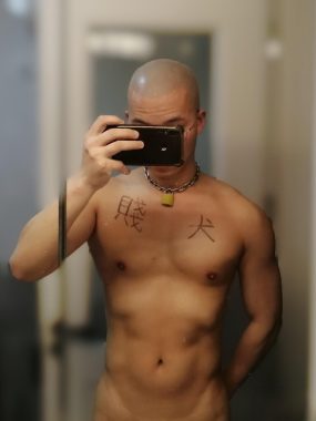 炎亚纶 北京 34岁 175cm 70kg
