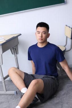 张文博 北京 24岁 180cm 75kg