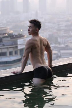 林生斌 北京 30岁 173cm 70kg