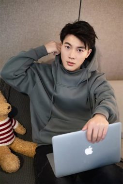 李桃 北京 28岁 178cm 63kg