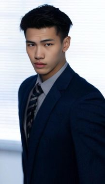 ※※※ 北京 24岁 178cm 72kg