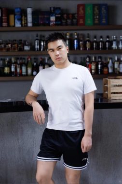 叶春清 台州 30岁 178cm 75kg
