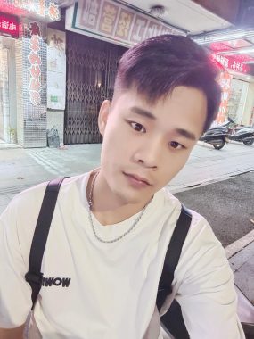 石英龙 金华 30岁 170cm 57kg