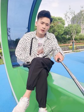 文善林 嘉兴 30岁 178cm 70kg
