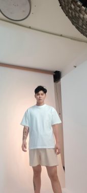 周继华 重庆 21岁 175cm 65kg