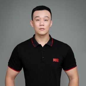 杨春辉 天津 38岁 178cm 70kg
