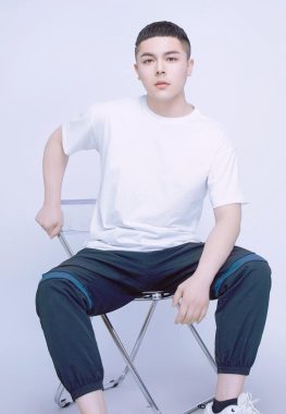 杨垒 天津 41岁 178cm 73kg
