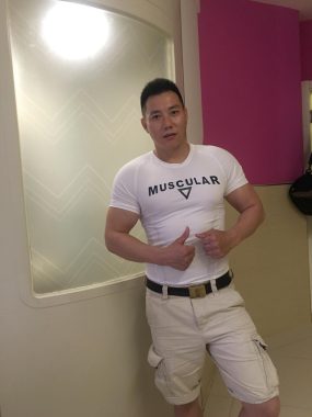 黄昌瑶 宁波 50岁 178cm 78kg