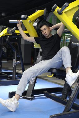 江聪 重庆 39岁 178cm 68kg