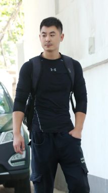 赵齐 重庆 40岁 176cm 73kg