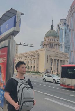王宝龙 重庆 31岁 172cm 70kg