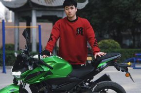 王瑞龙 重庆 22岁 180cm 80kg