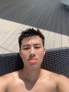 尚雯婕 重庆 25岁 175cm 67kg