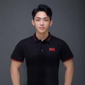 刘元来 重庆 23岁 179cm 70kg