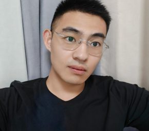 师茂华 重庆 26岁 180cm 78kg