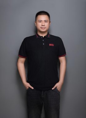 李军 重庆 44岁 172cm 73kg