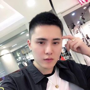 陶伟杰 杭州 32岁 178cm 65kg