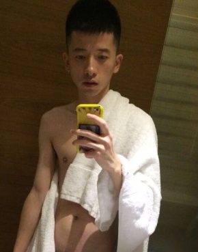钱文忠 杭州 30岁 174cm 50kg