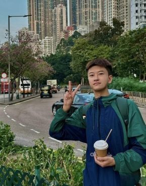 一个男同学-Anthony 杭州 25岁 181cm 60kg