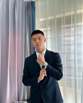邓现康 杭州 48岁 178cm 72kg