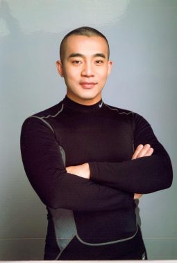 万兵谊 杭州 39岁 172cm 85kg