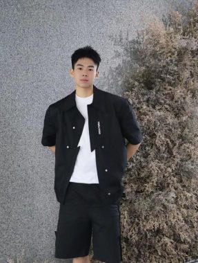 罗京 杭州 25岁 181cm 65kg