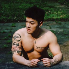 君小军军阿冻 杭州 28岁 181cm 85kg