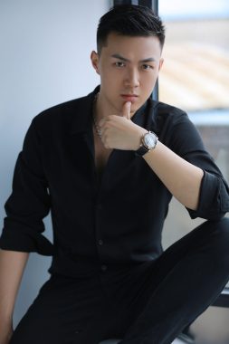 何平 重庆 31岁 176cm 70kg