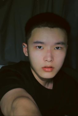 钱磊 杭州 21岁 174cm 60kg
