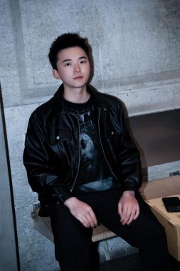 彭宝艺 广州 19岁 180cm 63kg