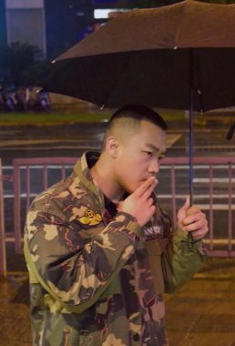 宋绍伟 东莞 30岁 185cm 86kg
