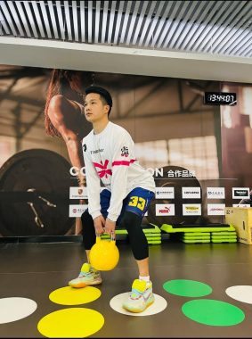 温向阳 惠州 35岁 175cm 70kg