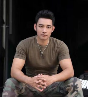 梁伟 佛山 35岁 176cm 68kg