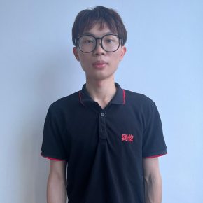 刘铧 佛山 22岁 170cm 55kg