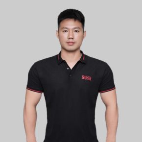 侯万章 广州 28岁 176cm 68kg