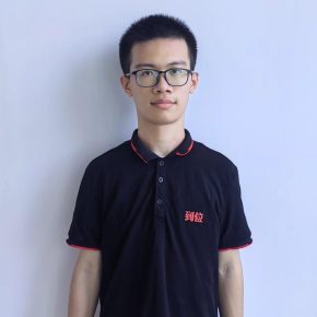杨业雄 广州 18岁 175cm 64kg