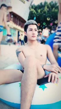 梁锦松 广州 29岁 177cm 62kg