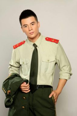 李元玲 广州 38岁 179cm 87kg