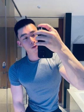 吴健/浓浓陆佳玮 广州 36岁 176cm 70kg