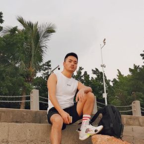 阿航 广州 32岁 174cm 62kg