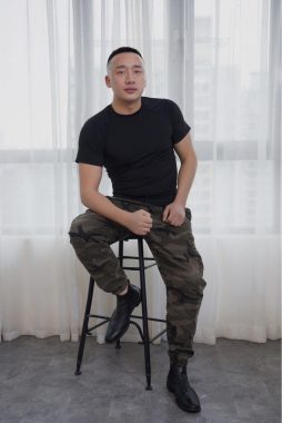 秦露 广州 38岁 178cm 82kg