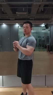 张子琪 广州 25岁 176cm 85kg
