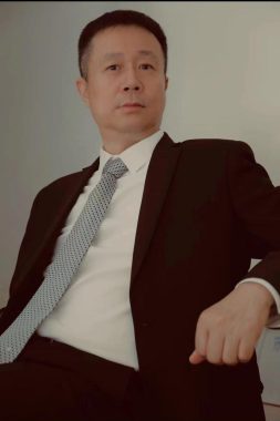梁跃国 广州 62岁 176cm 75kg