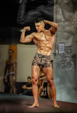 Ben阿瑞海参 广州 33岁 185cm 87kg
