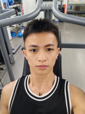 郑浩鑫 深圳 27岁 176cm 65kg
