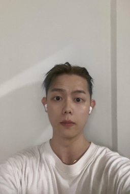 李健 深圳 26岁 176cm 66kg