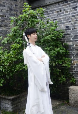 陈洋龙 深圳 35岁 182cm 73kg