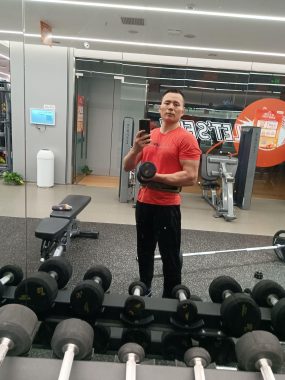 刘格宏 深圳 37岁 182cm 85kg